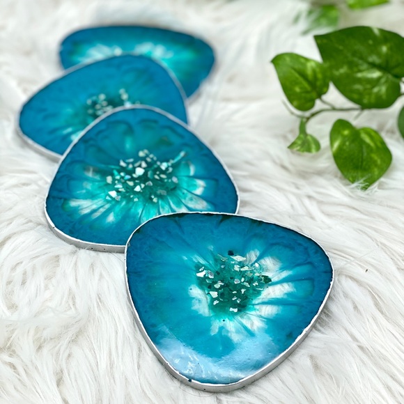 Turquoise resin coasters Modern triangular coasters, Unique coasters, small gift - Picture 1 of 7